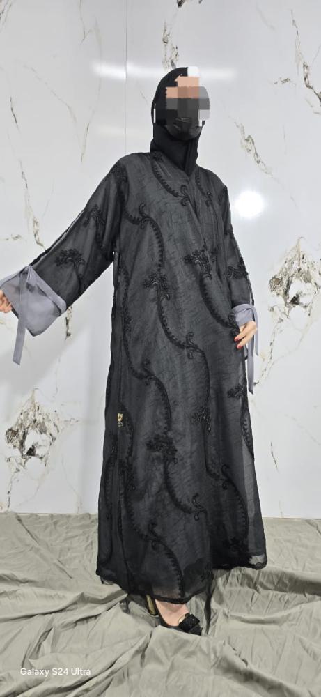 عباية مبطنة