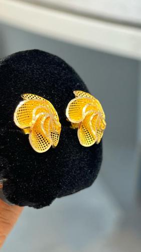 21K Earring - حلق عيار 21