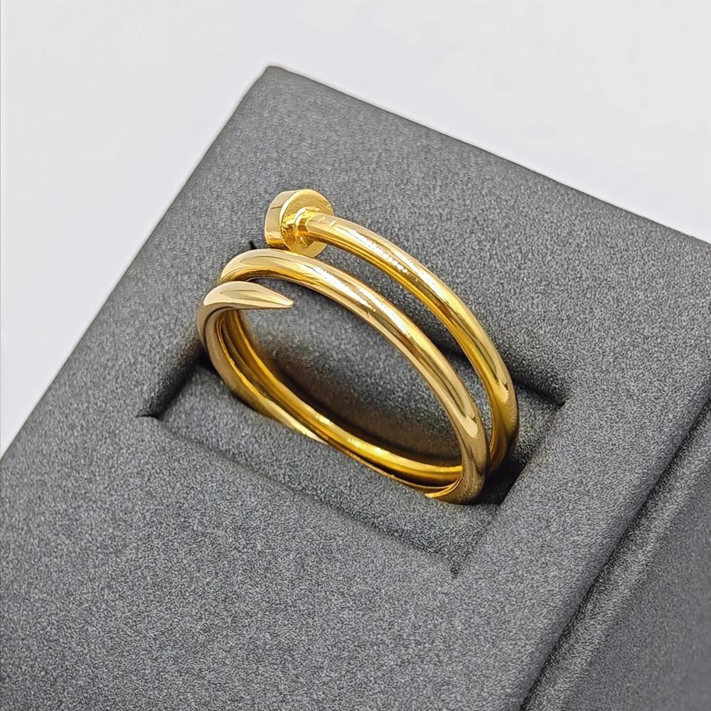 18K Gold Ring - خاتم ذهب عيار 18