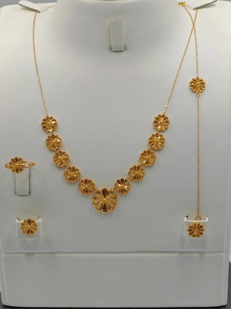 طقم ذهب عيار 21 - 21K Gold set