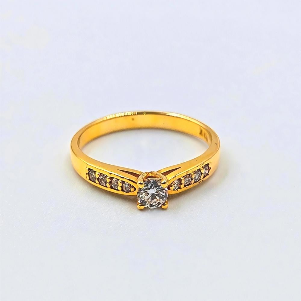 خاتم الماس عيار 18 - 18K Diamond Ring