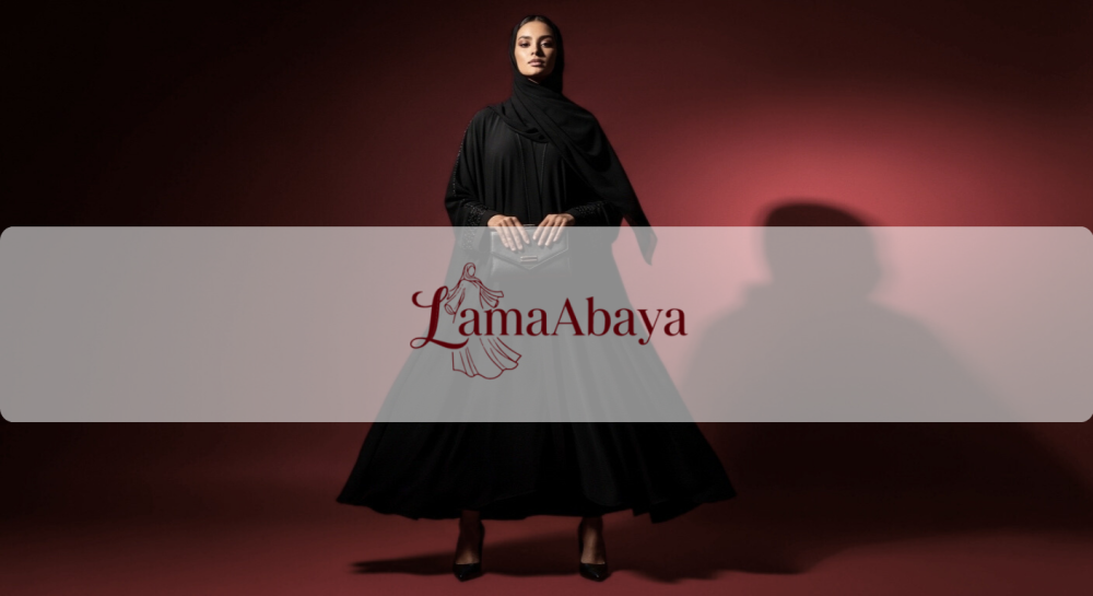 لماذا تنتشر عبايات سوداء فخمة أكثر من غيرها؟ تحليل الموضة والثقافة