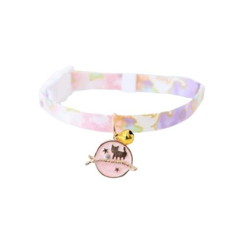 طوق انيق للقطط