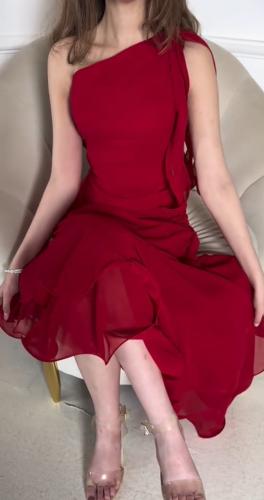 فستان سهره ناعم احمر