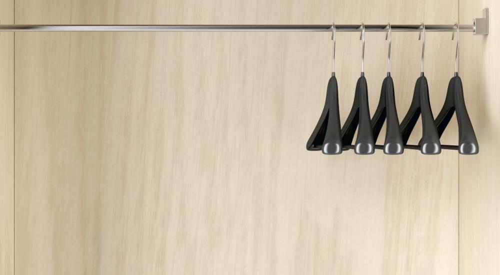 Clothes hanger