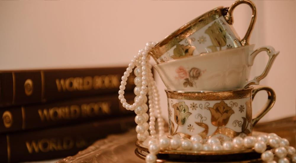 luxury-tea-cups