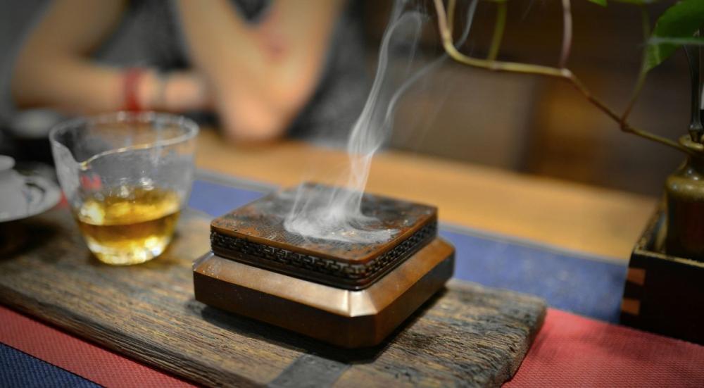 Electronic-incense-burner