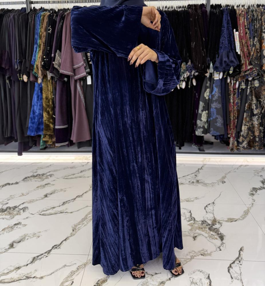 عبايه كلوش  مخمل مكسر كوري