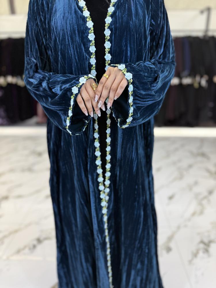 عبايه شهد مخمل