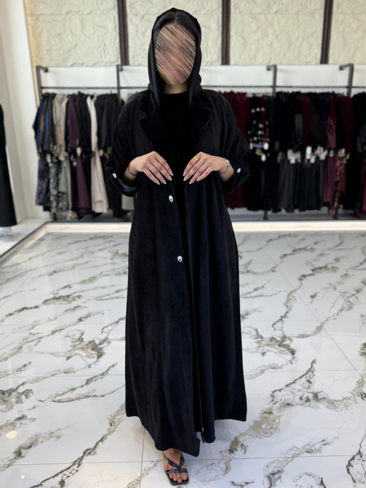 شانيل مع تحديد قيطان