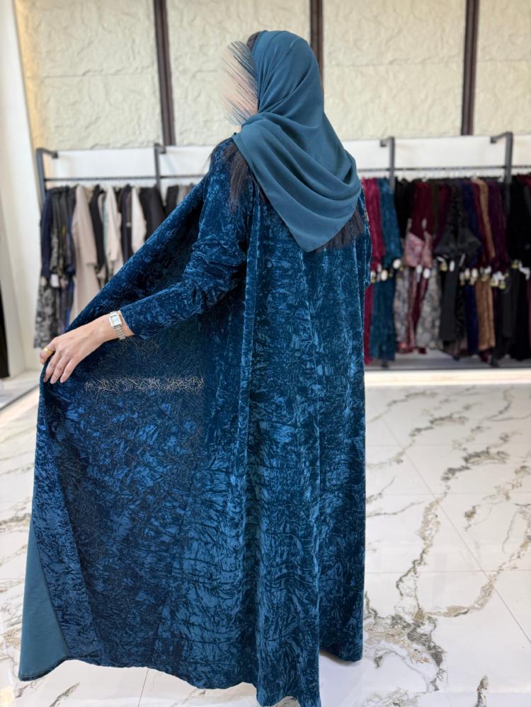 عباية مخمل كوري مشجر