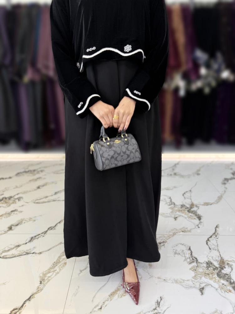 عبايه العنود