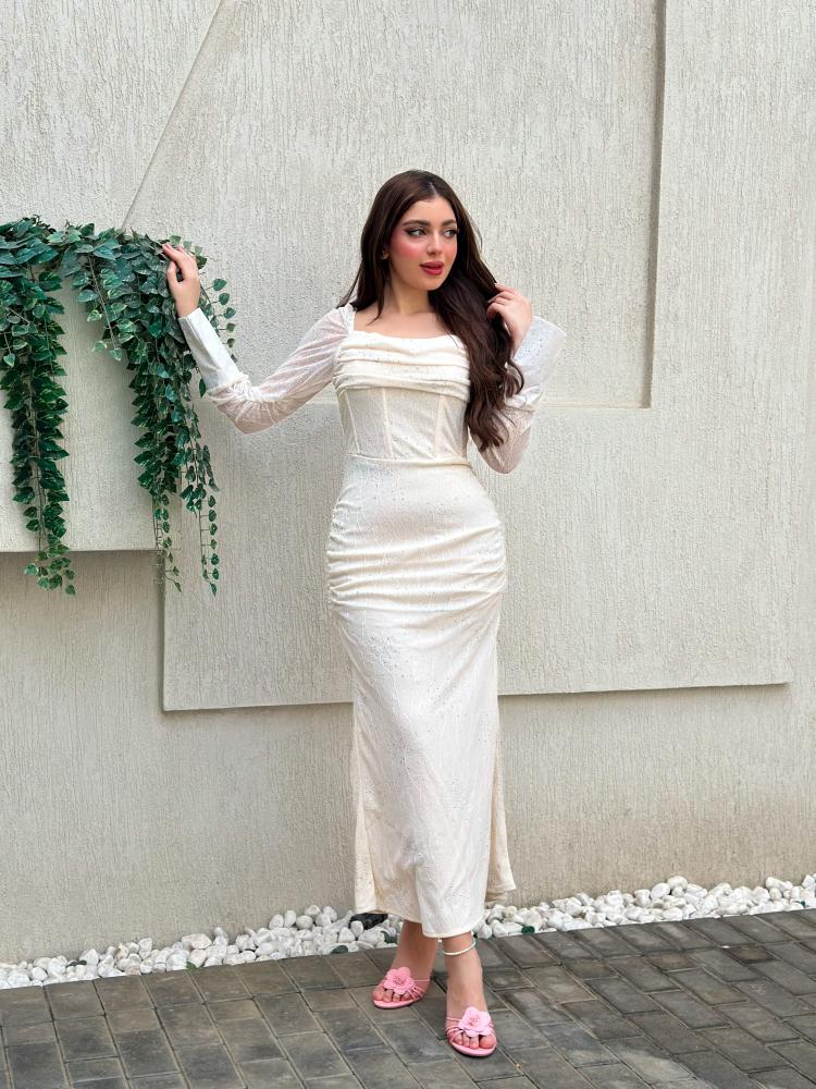 فستان ناعم ماسك كم تل