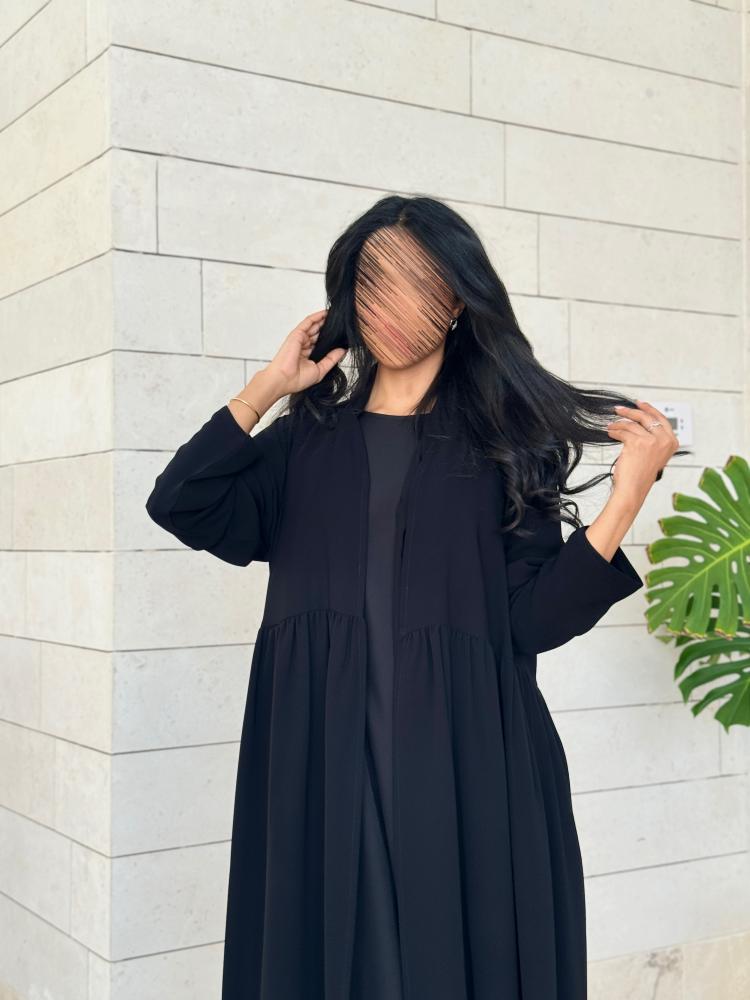 عباية C47 كريب ملكي مع كسرات كلوش كامل