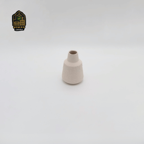 مزهرية فخارية بنقوش بارزة – لمسة تراثية بأناقة عصر...