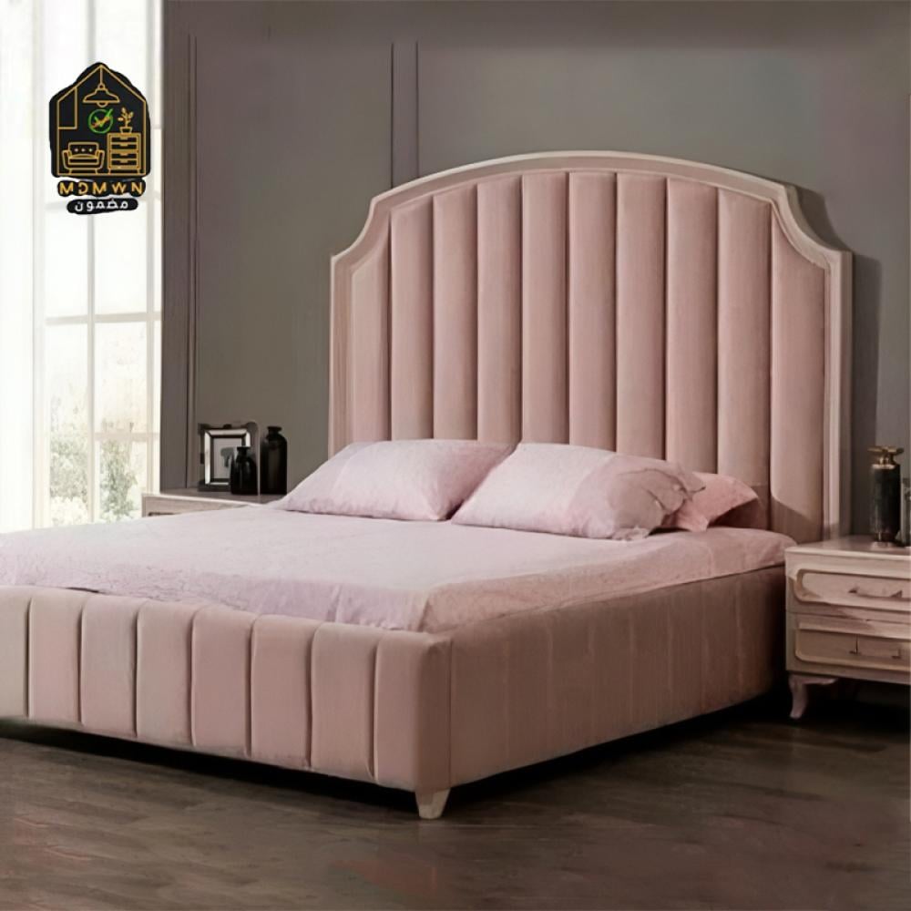 Elegant king size bed
