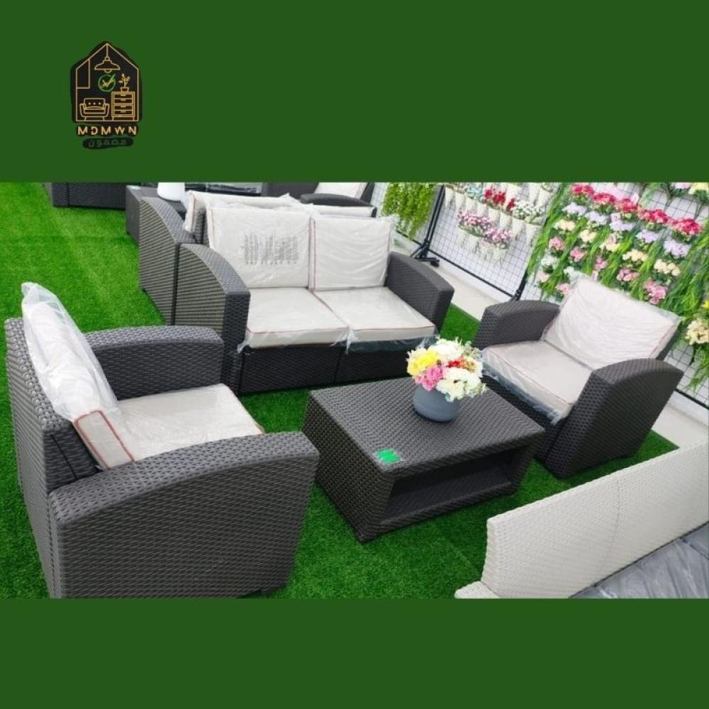 Distinctive economical outdoor seating set