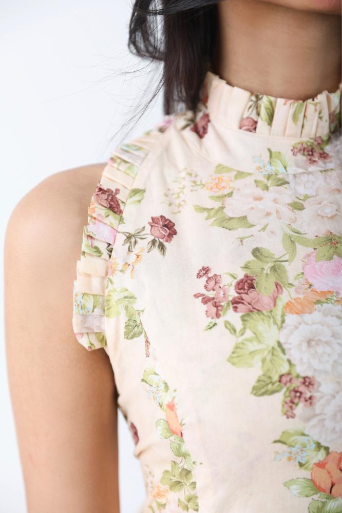 فستان الزهور المعتقة |  Vintage Floral Dress