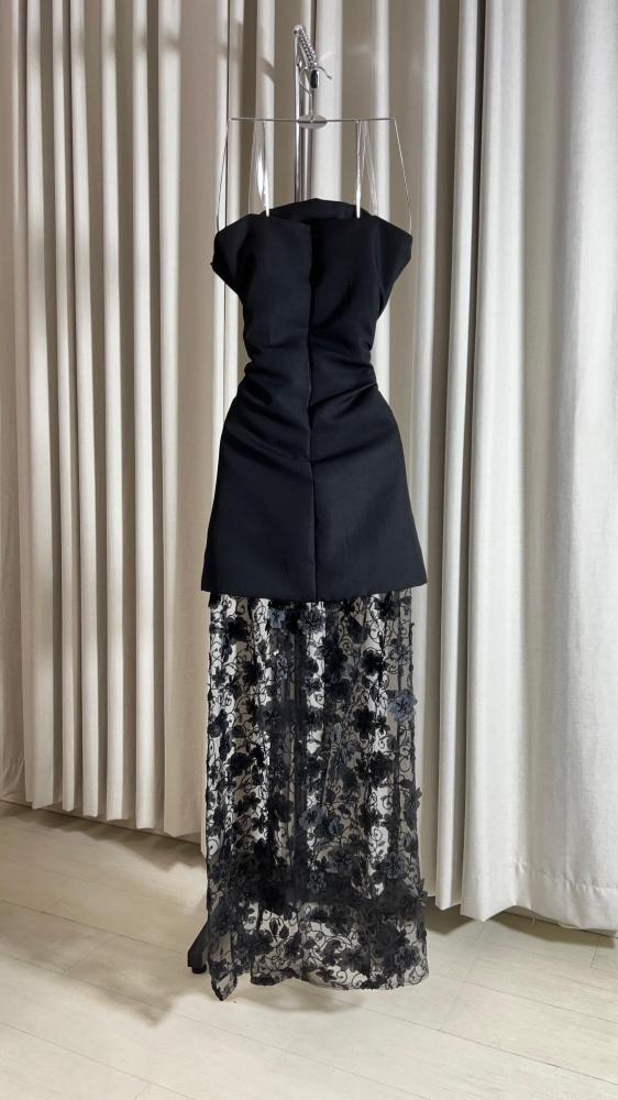 فستان باربي شك