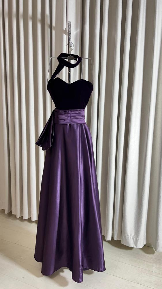 فستان أوبرا البنفسجي