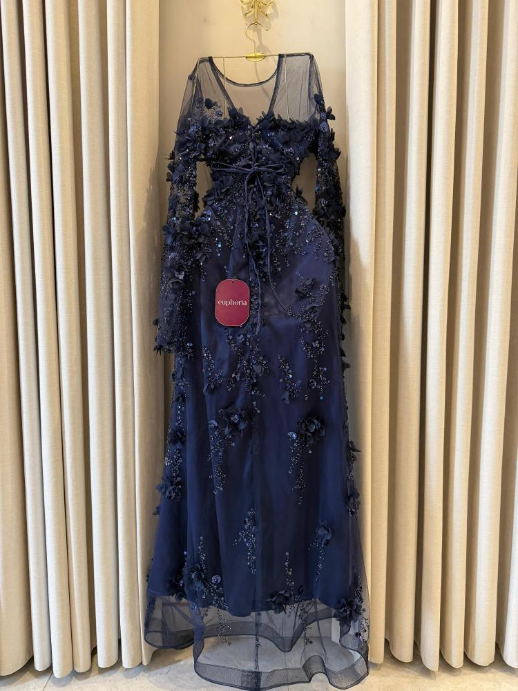 فستان ازرق شك