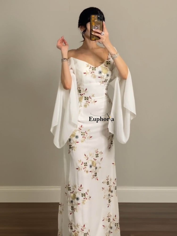 فستان مورد مع اكمام مفتوحة