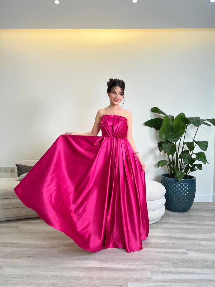 فستان عرايسي بلون مغري