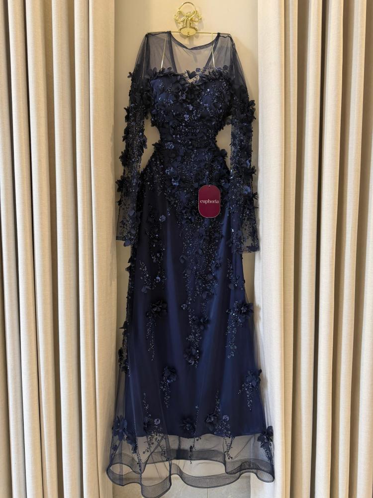 فستان ازرق شك