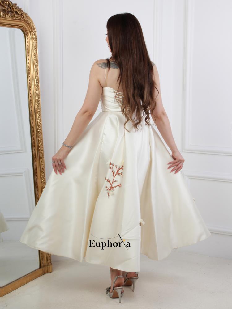 فستان سيمبل فني مطرز اغصان