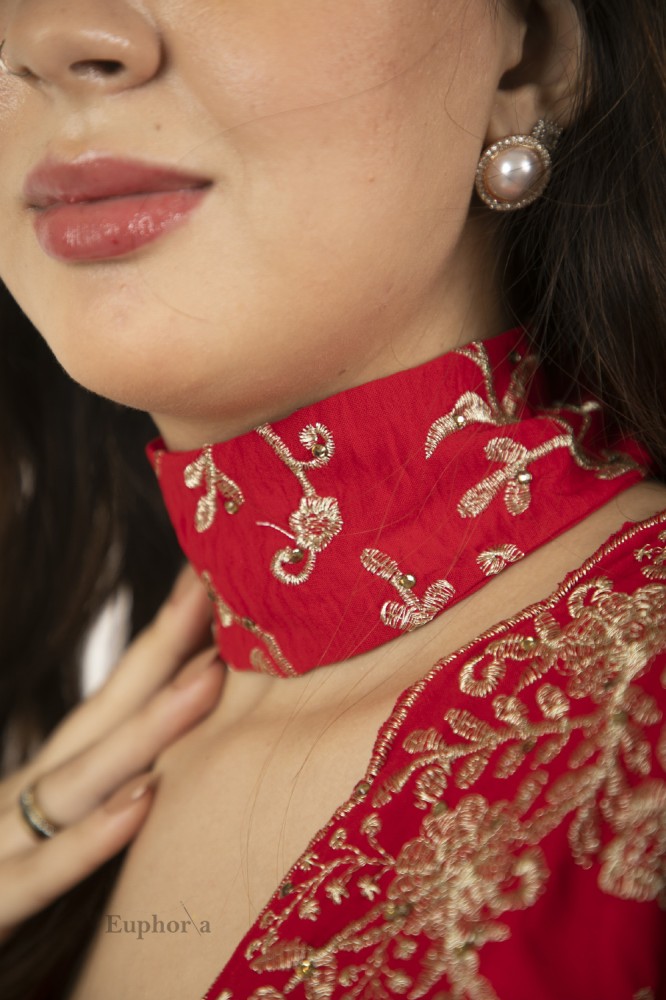 جلابية قطعتين فستان داخلي مع حزام و قطعة خارجية