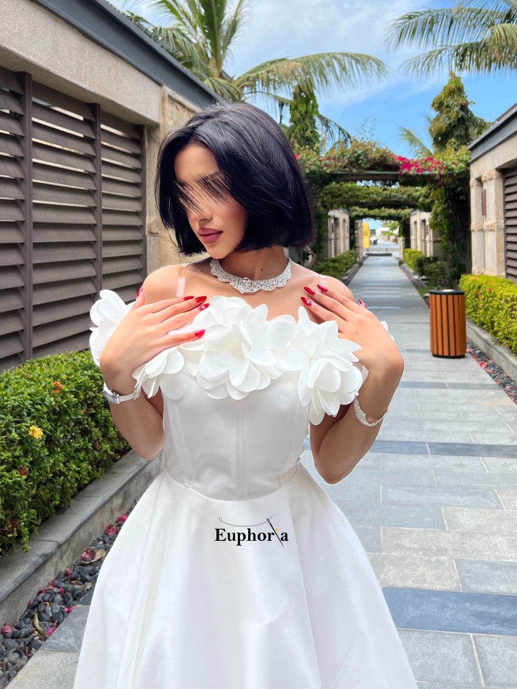 فستان عرايسي مطرز ورود