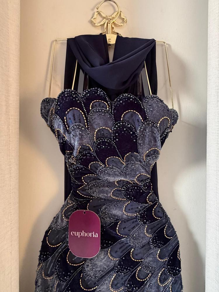 فستان رانيا