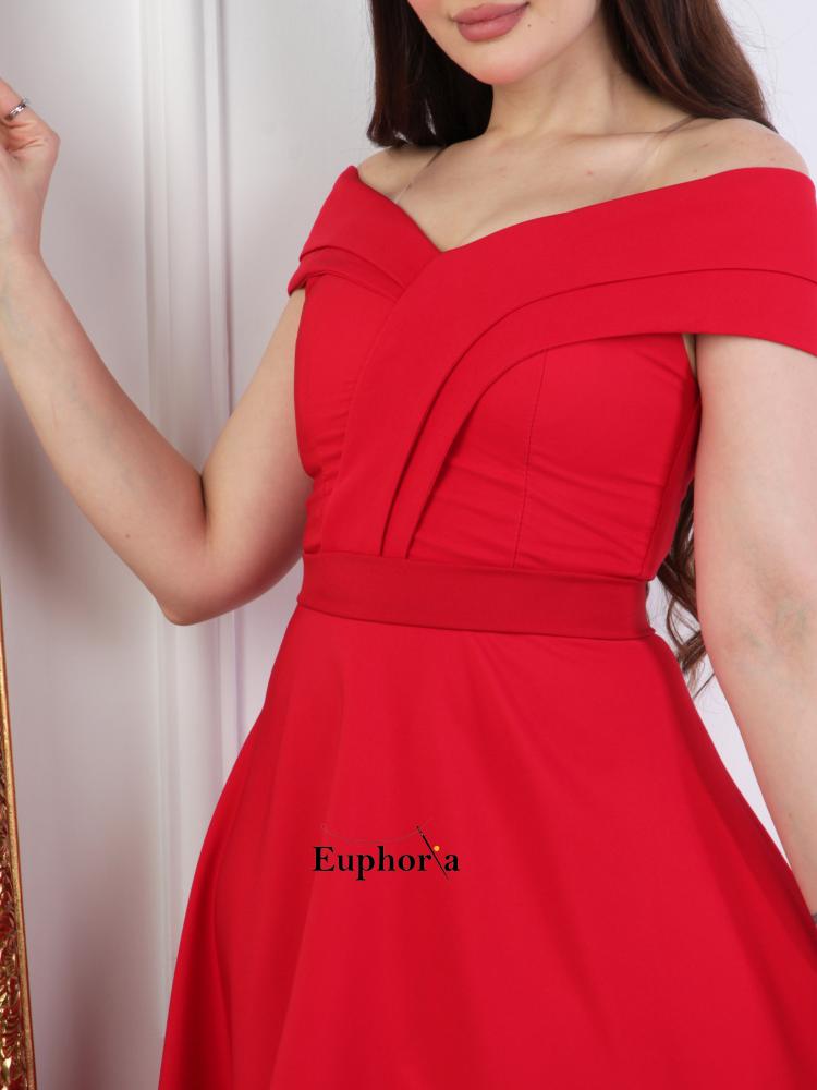 فستان ناعم اكتاف منسدلة