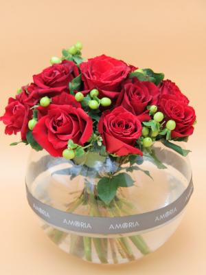 مزهرية الأحمر المخملي | Velvet Roses Vase
