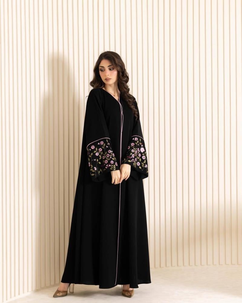 عباية نارين