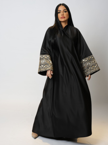 عباية هنادي