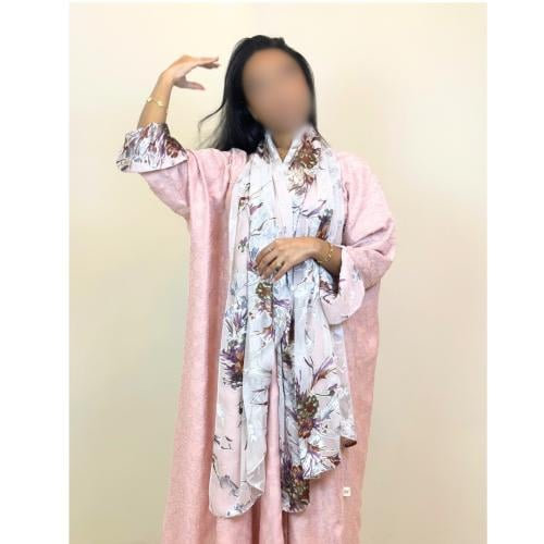 عباية كريب مشجر اللون بينكC507