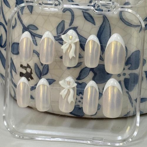 French tips with chrome