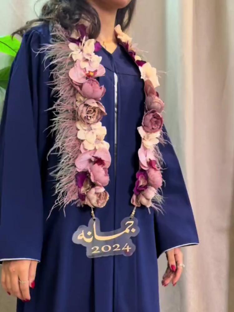 عقد الورد للتخرج 2024