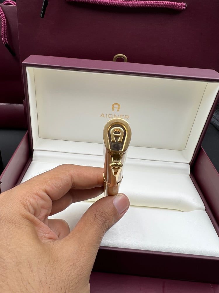 محلي قلم اقنر